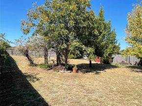 229  Heritage Drive , Crowley Texas 76036