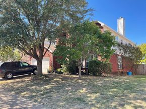 229  Heritage Drive , Crowley Texas 76036