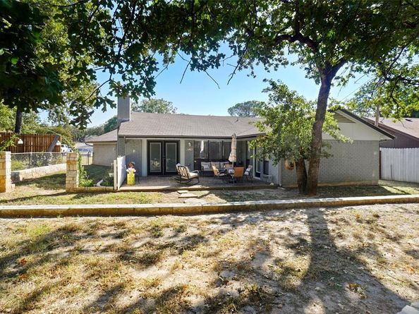 337  Shady Lane , Azle Texas 76020