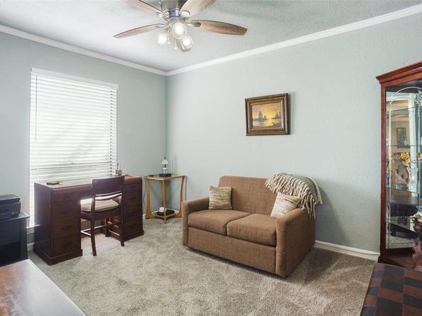 337  Shady Lane , Azle Texas 76020