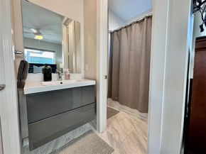 4021  Ivanhoe Lane , Dallas Texas 75212