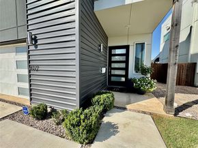4021  Ivanhoe Lane , Dallas Texas 75212