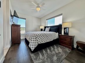 4021  Ivanhoe Lane , Dallas Texas 75212