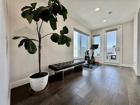 4021  Ivanhoe Lane , Dallas Texas 75212