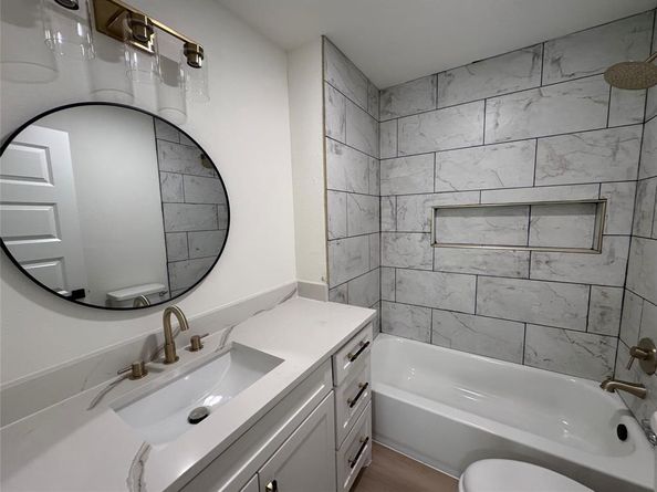 402  Tiawah Drive , Dallas Texas 75217