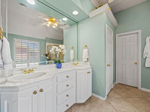 8625  Old Oak Drive , Irving Texas 75063