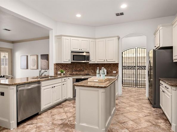 8005  Gallery Way , McKinney Texas 75072