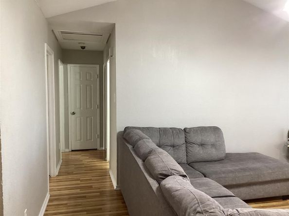 5915  Willow Branch Drive , Arlington Texas 76017