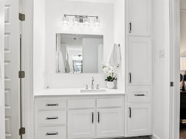 4300  Kingswick Drive , Arlington Texas 76016