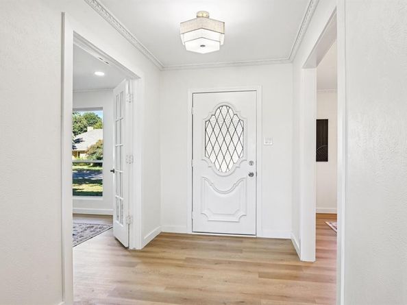 4300  Kingswick Drive , Arlington Texas 76016