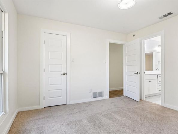 4300  Kingswick Drive , Arlington Texas 76016