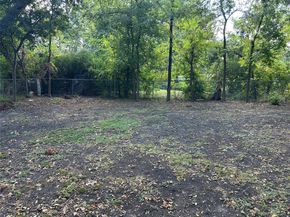 1842  Naylor Street , Dallas Texas 75228