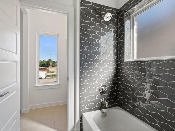 2142  Oak Haven Court , Garland Texas 75044