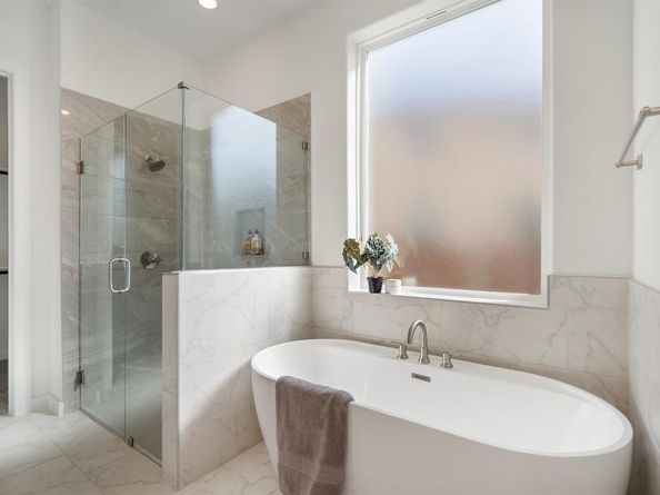 2142  Oak Haven Court , Garland Texas 75044