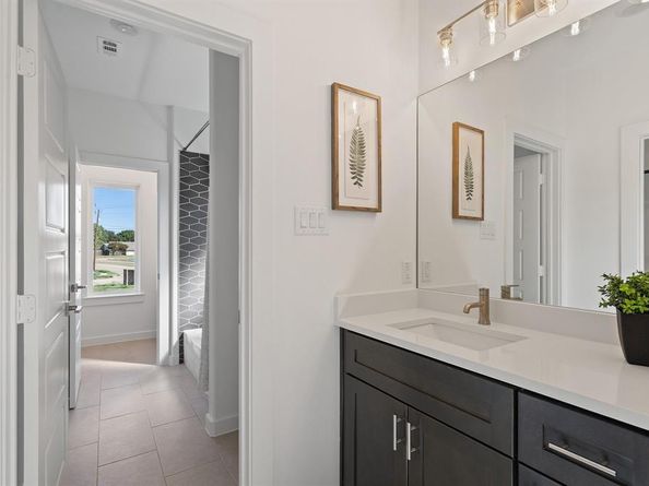 2142  Oak Haven Court , Garland Texas 75044