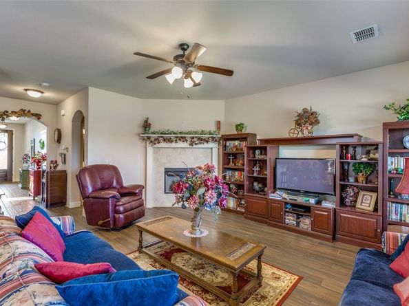 1225  Roadrunner Drive , Little Elm Texas 75068