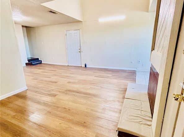 9696  Walnut Street  1305, Dallas Texas 75243