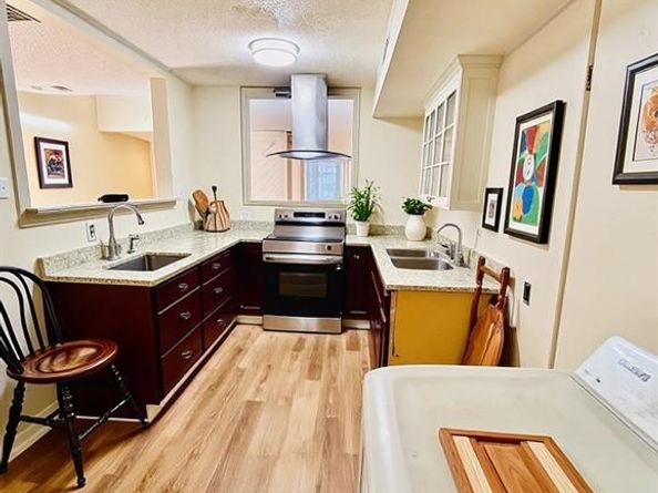 9696  Walnut Street  1305, Dallas Texas 75243