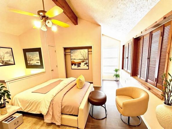 9696  Walnut Street  1305, Dallas Texas 75243