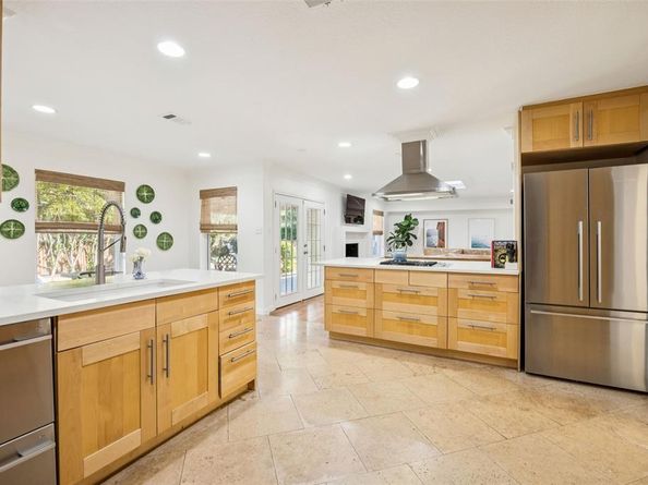 4035  Alta Vista Lane , Dallas Texas 75229