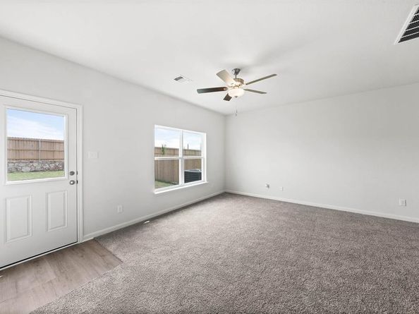 10141  Throttle Lane , Fort Worth Texas 76131