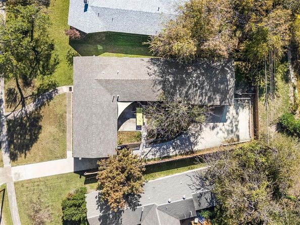 1215  Wisteria Way , Richardson Texas 75080