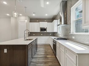 2619  Carmelita Street , Dallas Texas 75212