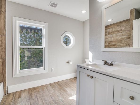 402  Munson Street , Rockwall Texas 75087