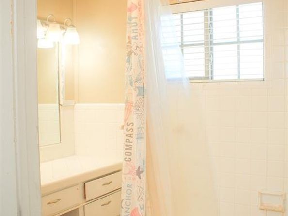 3218  Emmett Street , Dallas Texas 75211