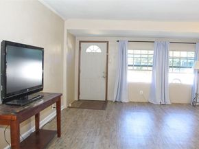 3218  Emmett Street , Dallas Texas 75211