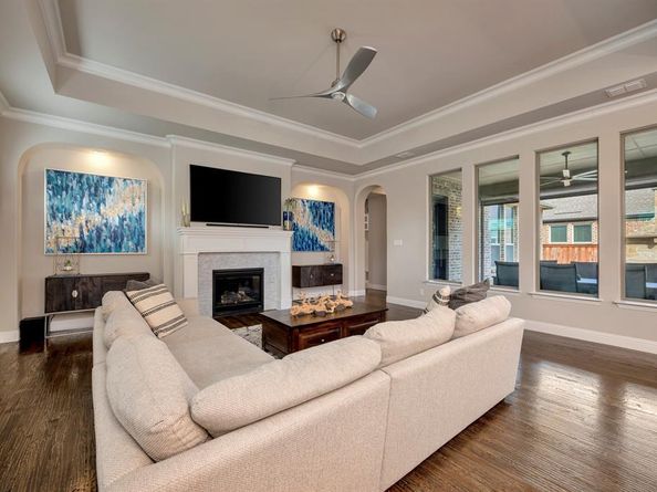 1201  White Squall Trail , Arlington Texas 76005