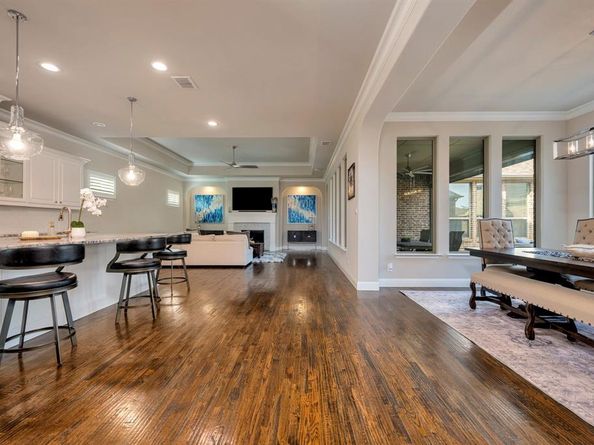 1201  White Squall Trail , Arlington Texas 76005