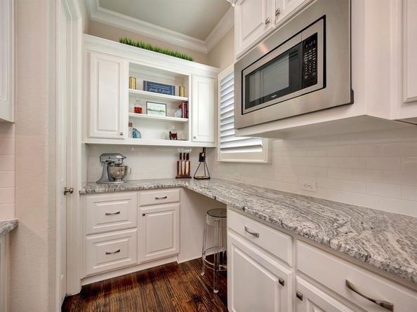 1201  White Squall Trail , Arlington Texas 76005