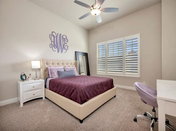 1201  White Squall Trail , Arlington Texas 76005