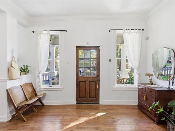 1812  Alston Avenue , Fort Worth Texas 76110