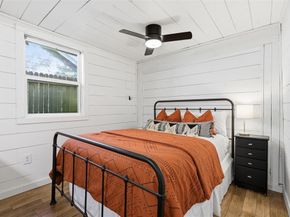 1812  Alston Avenue , Fort Worth Texas 76110