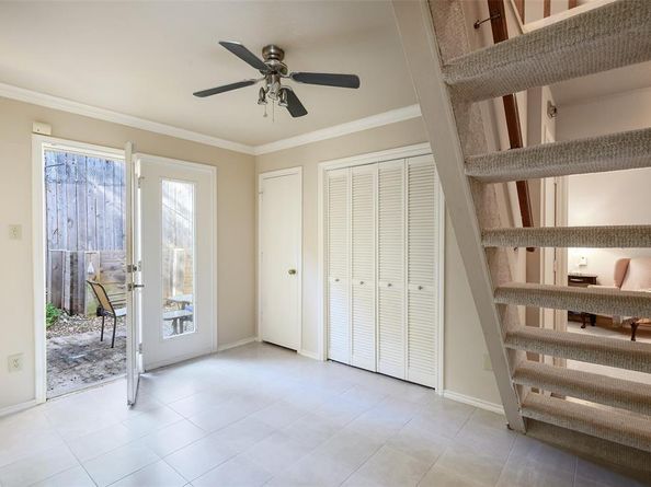 9115  Valley Chapel Lane , Dallas Texas 75220