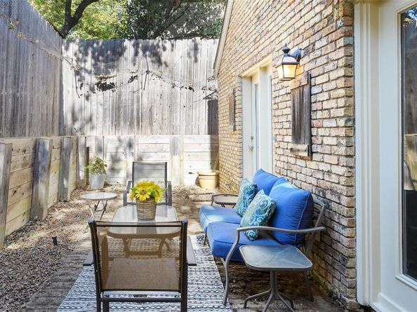 9115  Valley Chapel Lane , Dallas Texas 75220