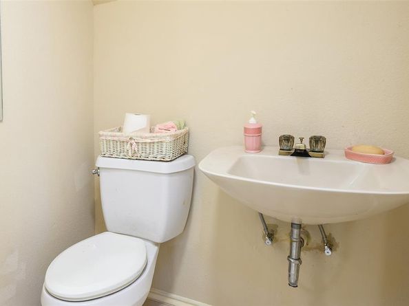 9115  Valley Chapel Lane , Dallas Texas 75220