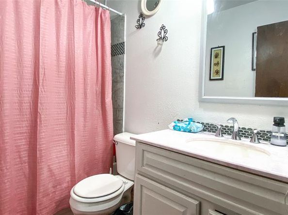 1831 E Peters Colony Road , Carrollton Texas 75007