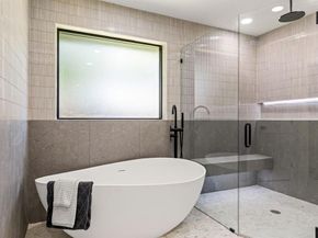 1112  Chesterton Drive , Richardson Texas 75080