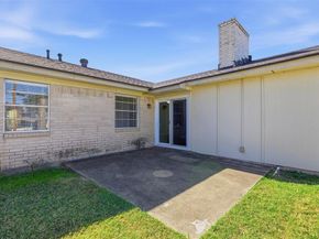 3935  Glenhaven Circle , Garland Texas 75042