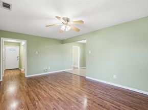 3935  Glenhaven Circle , Garland Texas 75042