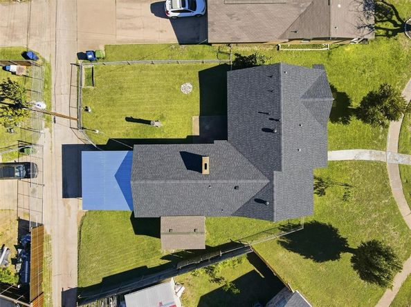 3935  Glenhaven Circle , Garland Texas 75042