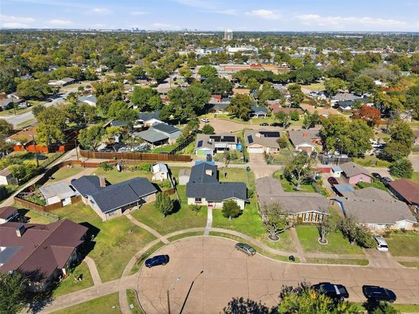 3935  Glenhaven Circle , Garland Texas 75042