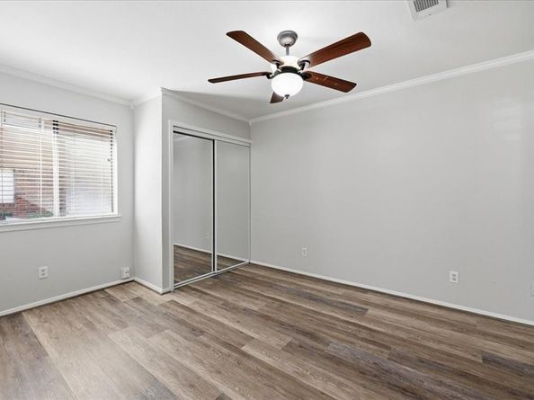 5668  Cedar Creek Drive , Benbrook Texas 76109