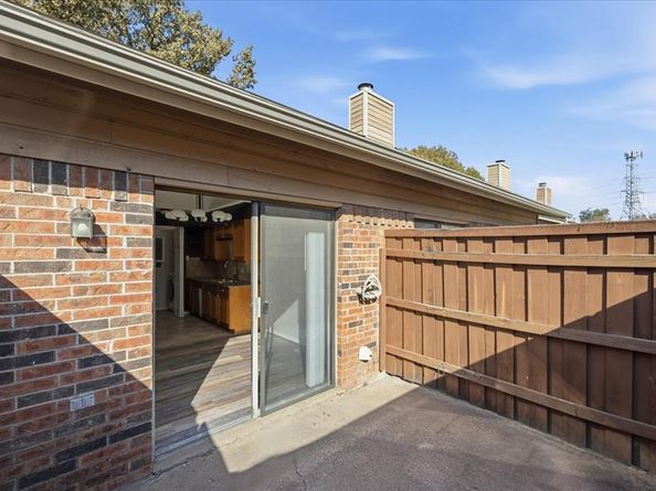 5668  Cedar Creek Drive , Benbrook Texas 76109