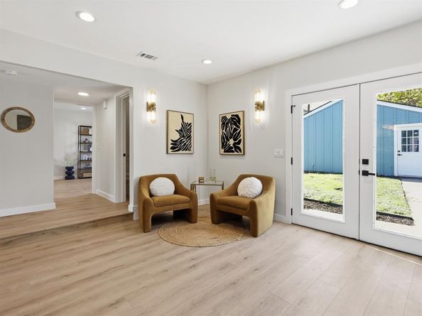 600 S Cottonwood Drive , Richardson Texas 75080