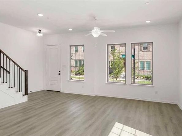 627  Redwood Way , Mansfield Texas 76063