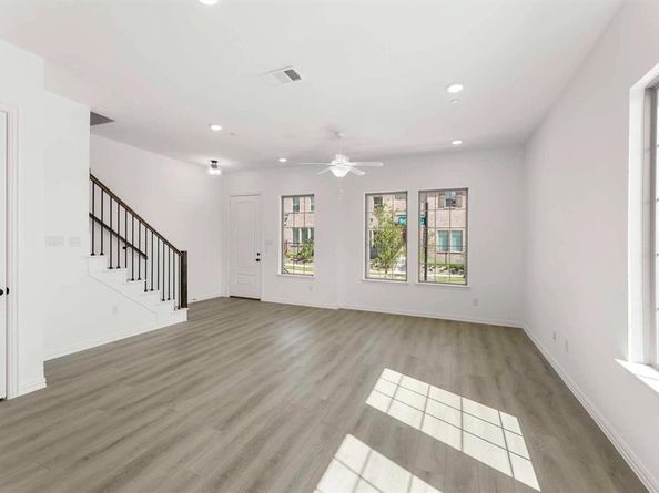 627  Redwood Way , Mansfield Texas 76063